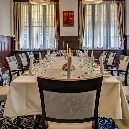 Schlosshotel Karlsruhe-2